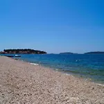 Apartamento In Brodarica Near Gaj *