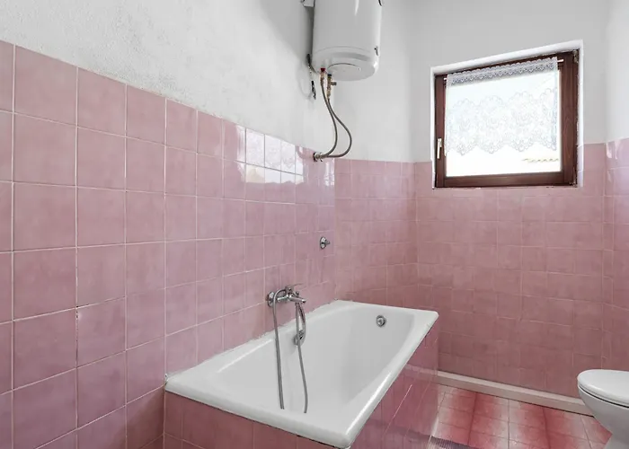 In Brodarica Near Gaj Daire Razine